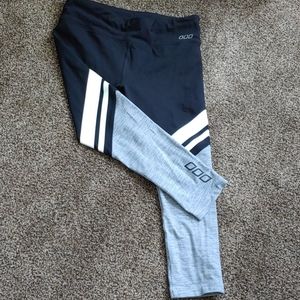Lorna Jane cropped leggings